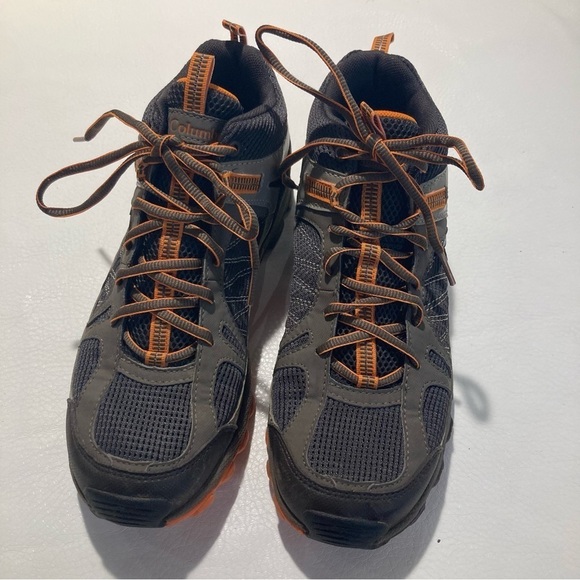 COLUMBIA Sz 9.5 (W) Sz 8 (M) Omni Grip Techlite Hiking Booties - Picture 2 of 14